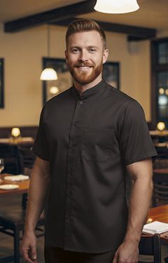 Camisa de manga curta e bolso com gola Clapton
